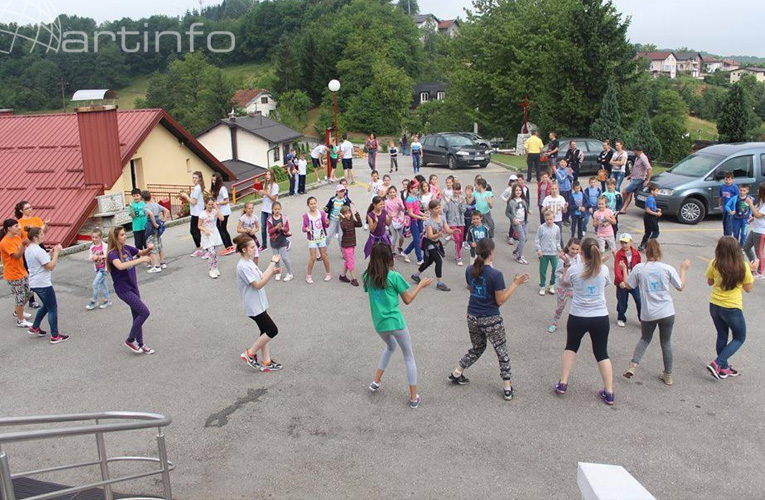 pocelo djecje ljeto