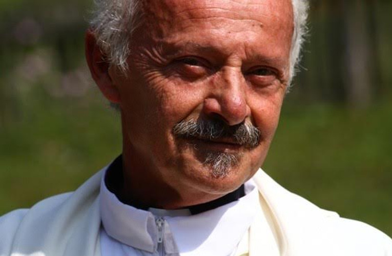 poznati glumac u kiseljaku