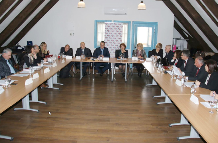 senat u vitezu 1