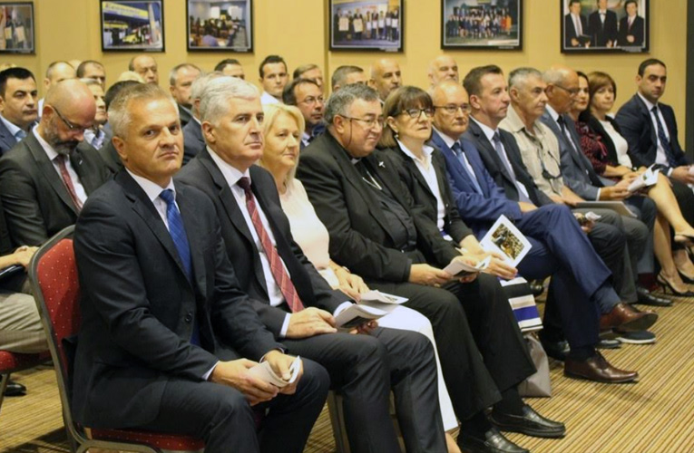 svecanost u vitezu foto 2