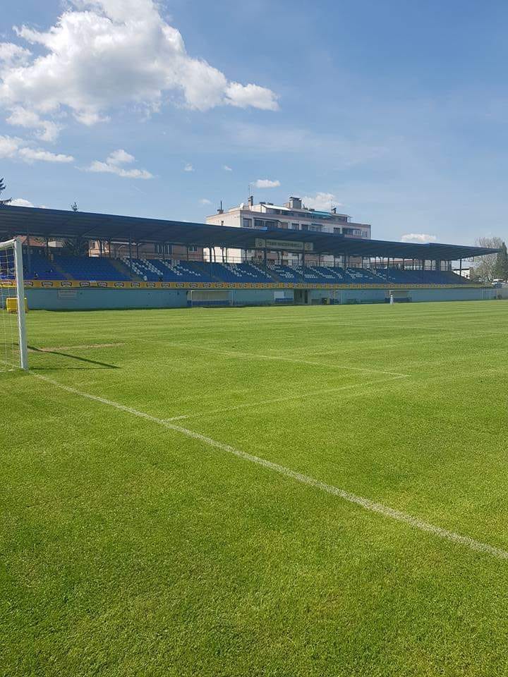 stadionkiss.jpg