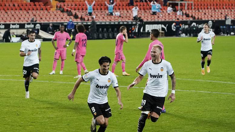 2020-11-08t213342z-336719740-up1egb81nw6nt-rtrmadp-3-soccer-spain-val-mad-report.jpg