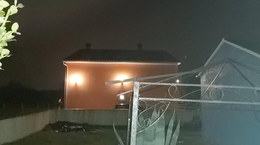 221309.jpg