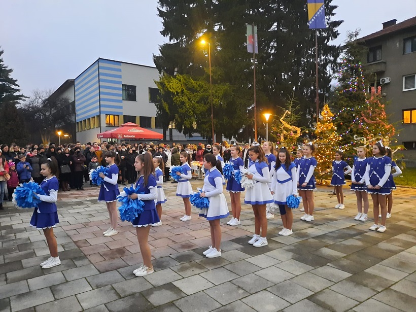 acc1881b-9d31-4087-901d-e075f8ea7bbd.jpg
