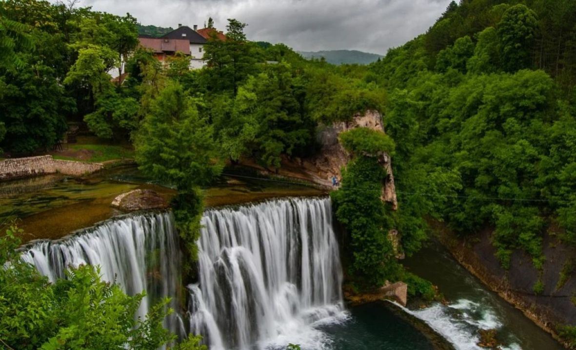 jajce_pixabay_ilustracija.jpg