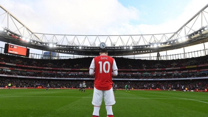 12.10Ozil