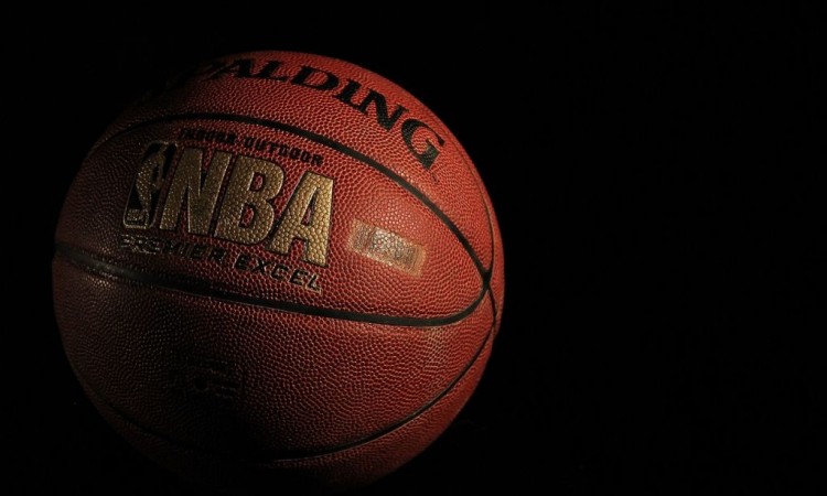 nba_lopta_kosarka.jpg