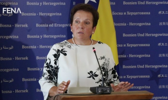 pendeš