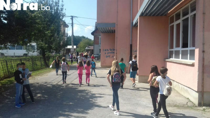skola novi travnik djeca