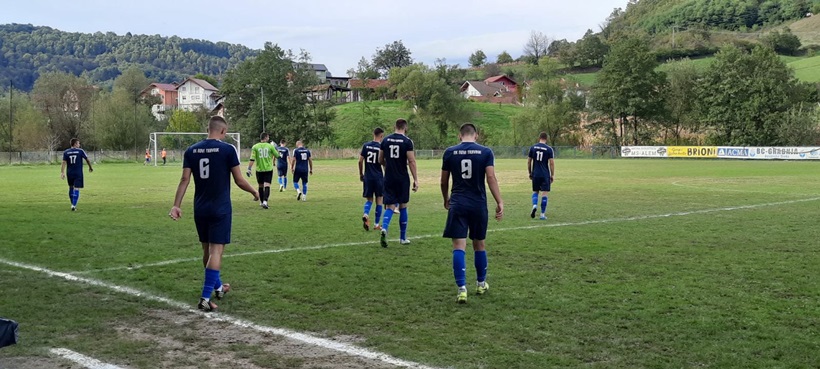141b613b-6a4e-4c37-9796-629c240df6c8.jpg