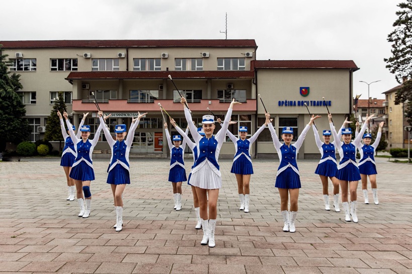 33a510b9-daf9-47c0-a005-2839fc39ac2d.jpg