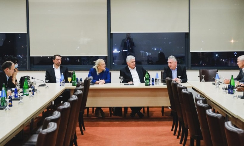 HDZ_BiH_-_Čović_u_Vitezu.jpg