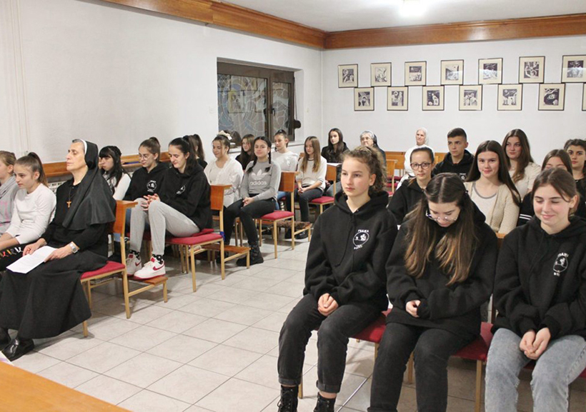 bucici1.jpg