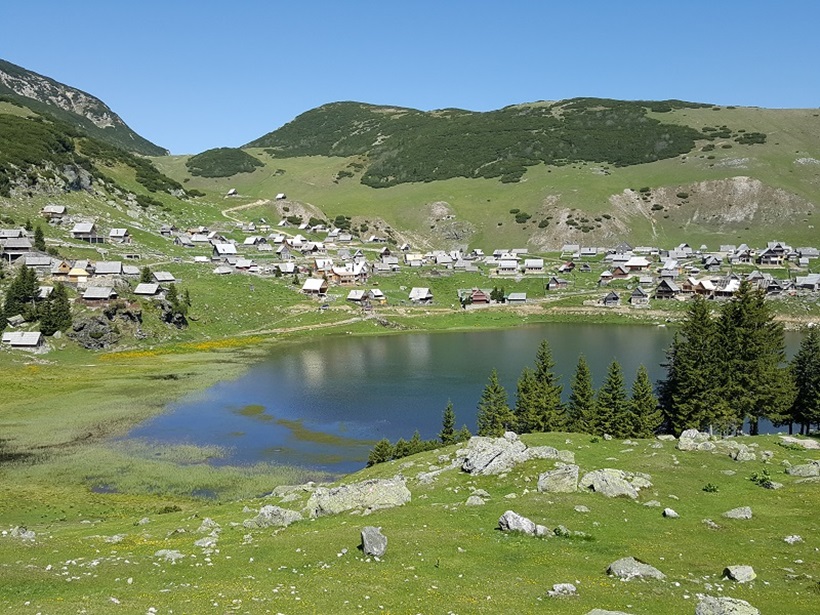 12_Prokosko_Lake.jpg