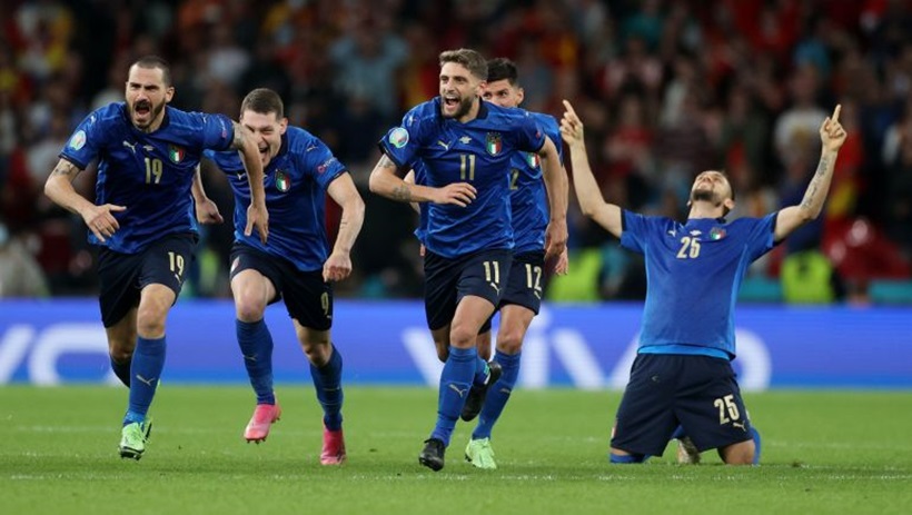 2021-07-06T214507Z_1129722374_UP1EH761OF63L_RTRMADP_3_SOCCER-EURO-ITA-ESP-REPORT.jpg