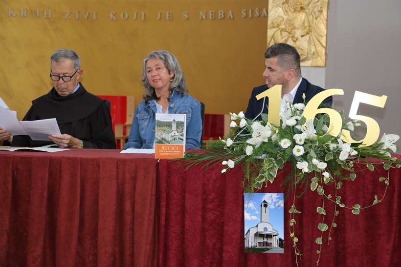 BUCICICICI.JPG