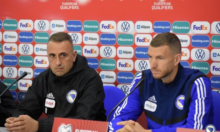 Petev_Dzeko.jpg
