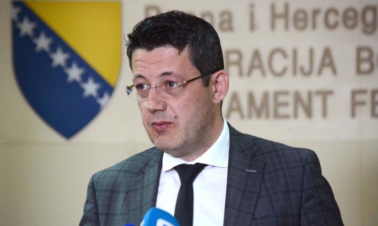 aljosa_campara_230419_apd.jpg