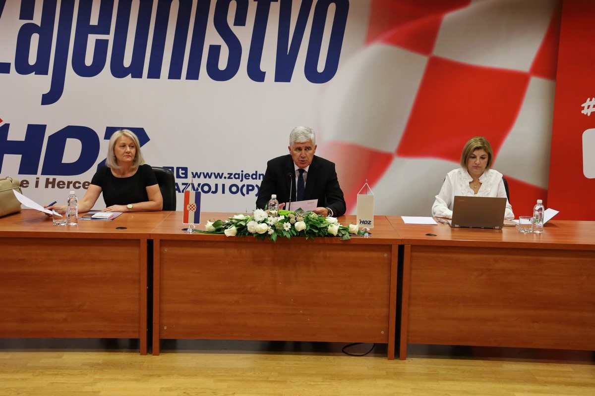 hdz_covic.jpg