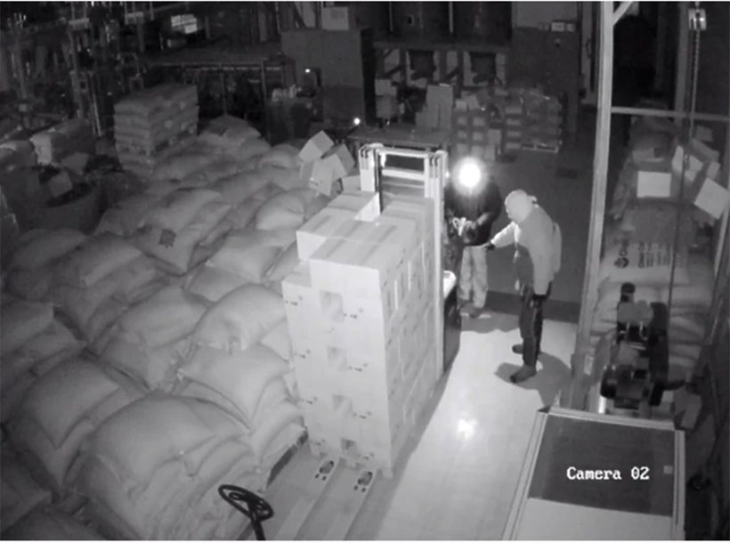 marcafe kradja kamera