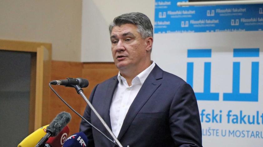 milanovic_mostar_faks_fena.jpg