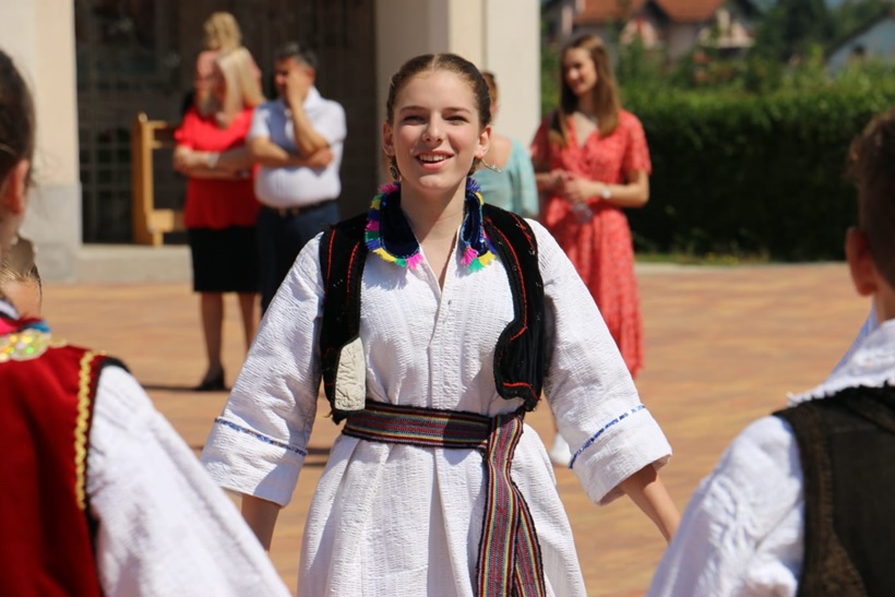 10f75c6e-27a8-401a-96ff-704aeb1b487c.jpg