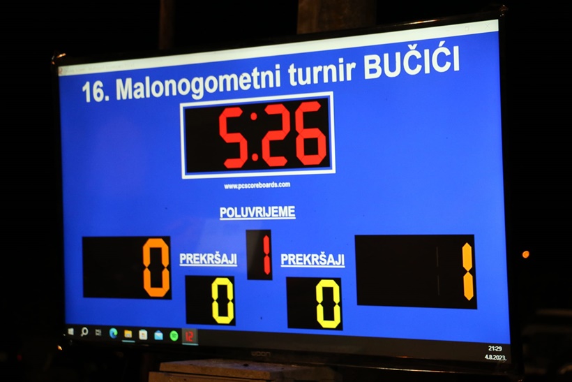 364143771_752160223584819_7259741189669345018_n.jpg