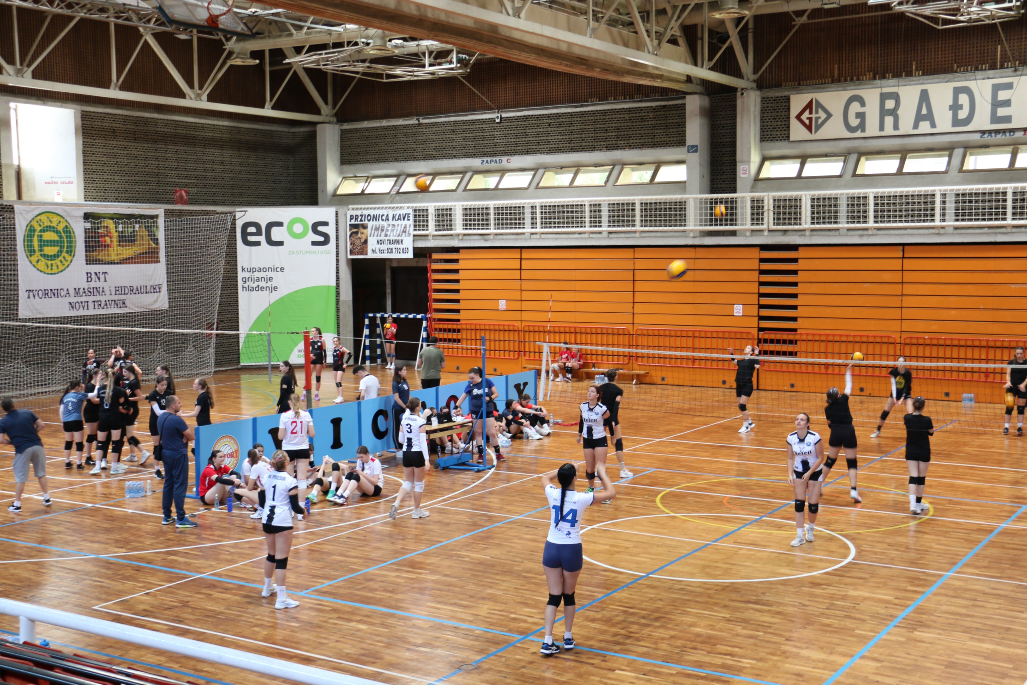 3bbb135c-51eb-42c0-8ef7-79113a0e8d4c.jpg