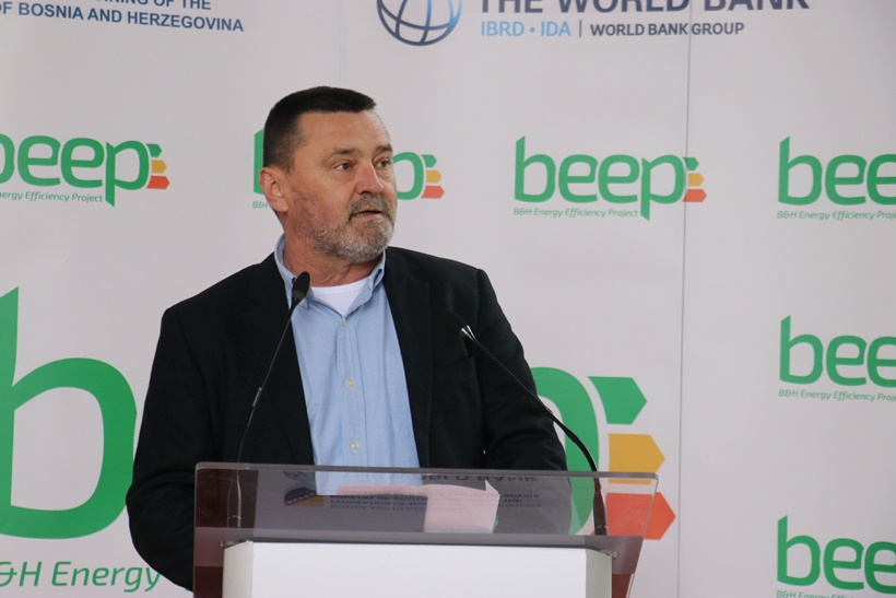 49ca33328046f3998edfddae39db713f.jpg