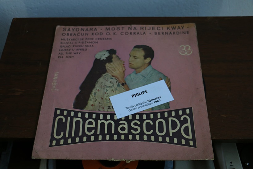 6147e86f-95be-44ba-acdd-7a2cd5ec56aa.jpg