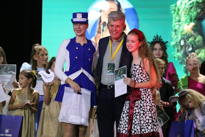 80eff5a7-0733-4c3d-a5ed-69189b3031a8.jpg