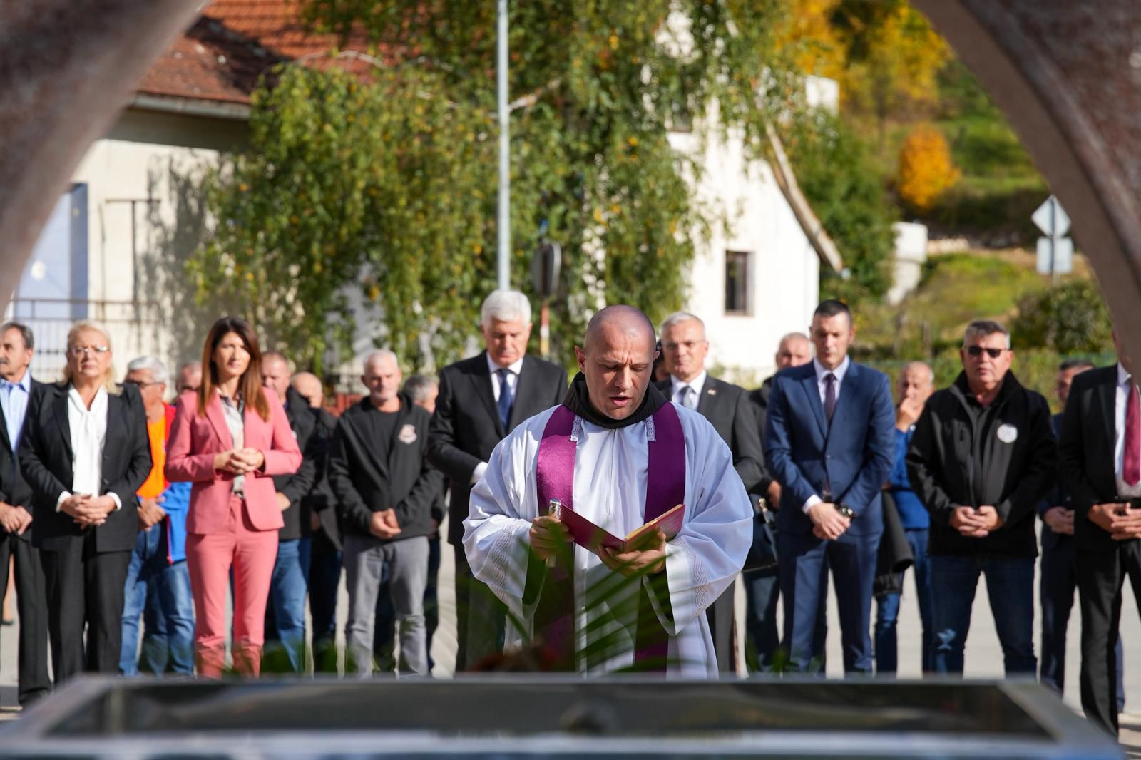 Hrvatski_dom_Uskoplje_1.jpeg