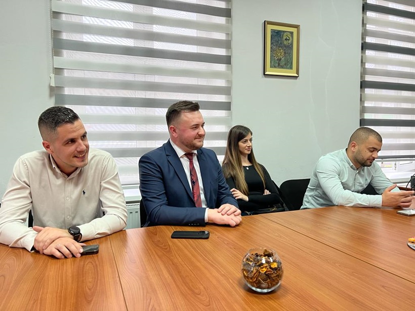 Mladez_HDZ_BiH_ZSB_-_posjeta_Saboru_ZSB7.jpeg