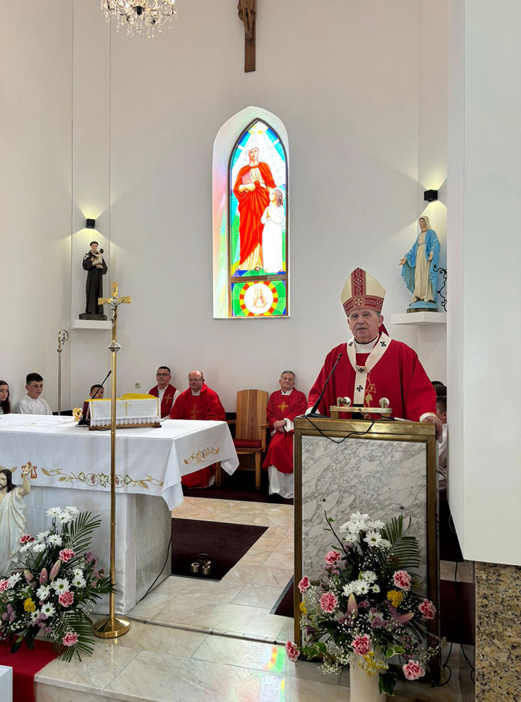 Podkraj-krizma.jpg4.jpg