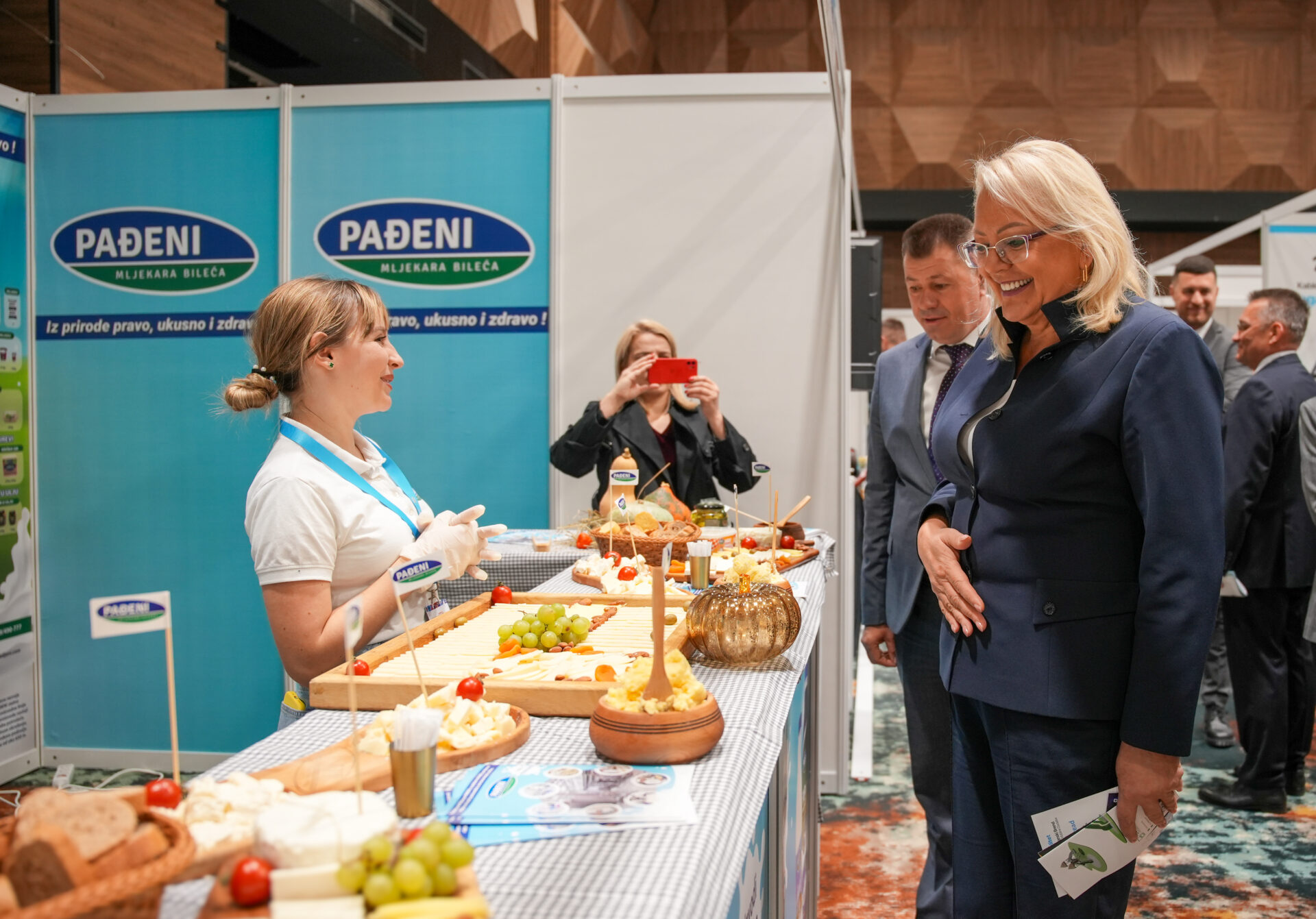 Predsjednica_Bradara_otvorila_manifestacXPO_sajam_gospodarstva2.jpeg