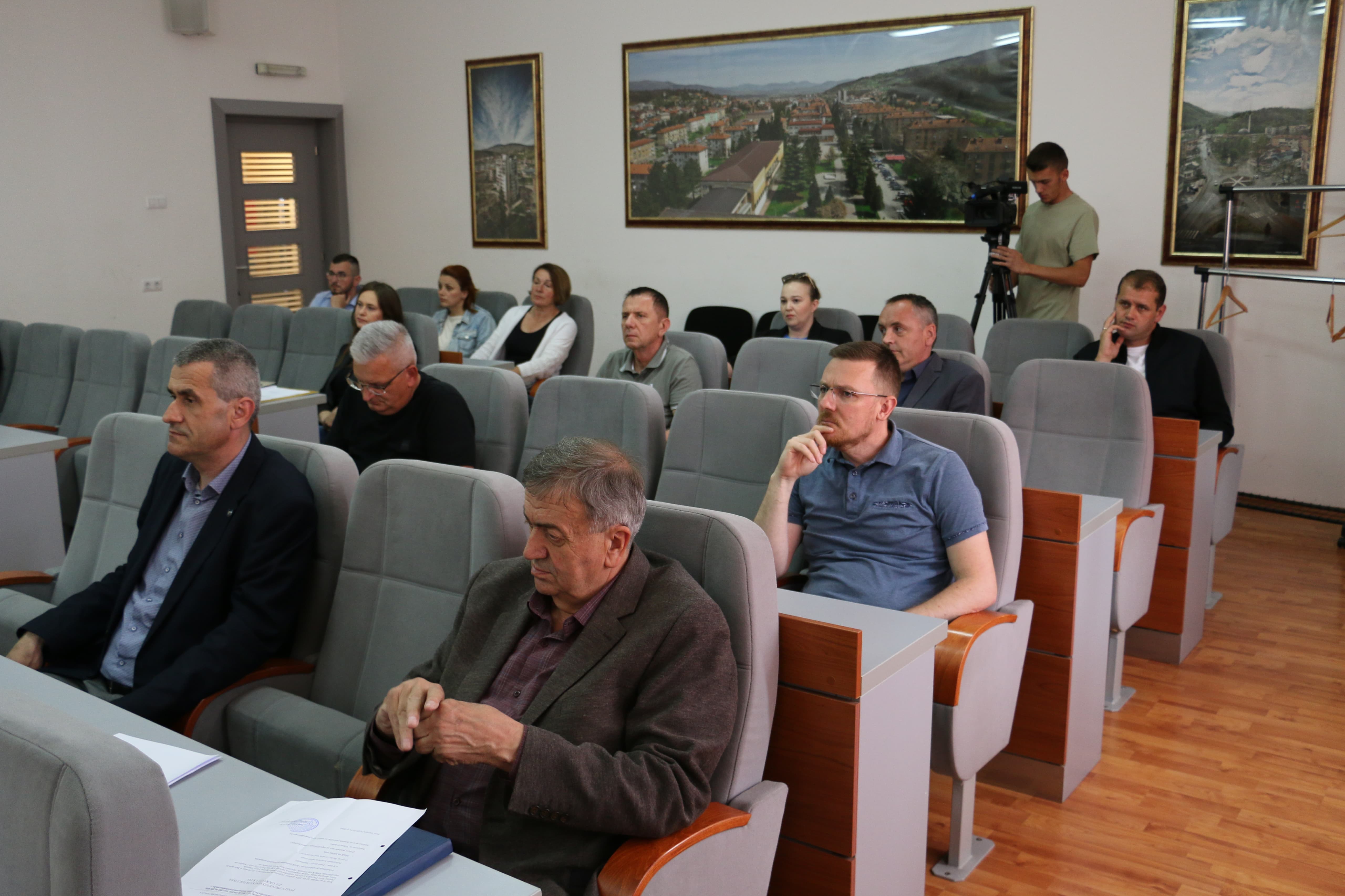 a21f74db-61d0-47d6-b658-ca7262730e9a.jpg