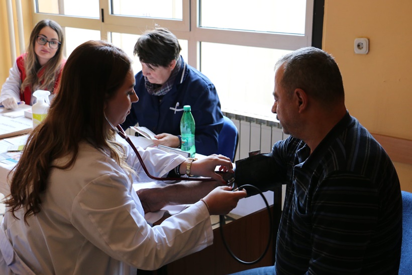 a50cb794-895b-4a7e-9c9d-28618c66c949.jpg
