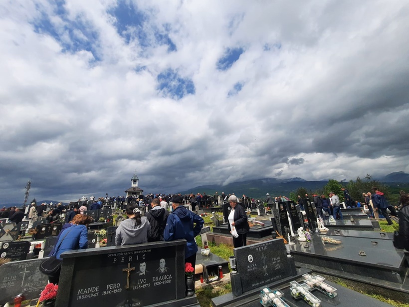 d1f26f05-fa3d-411d-a623-d1651a8ac89e.jpg