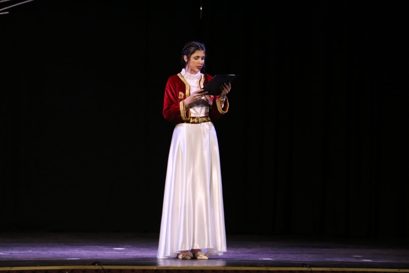 d79648fc-4d99-45ca-846e-cb25f2444ca3.jpg