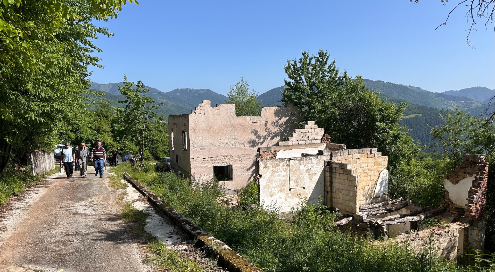 thumbnail_32_godine_od_stradanja_i_progona_Hrvata_u_Travniku8.jpg
