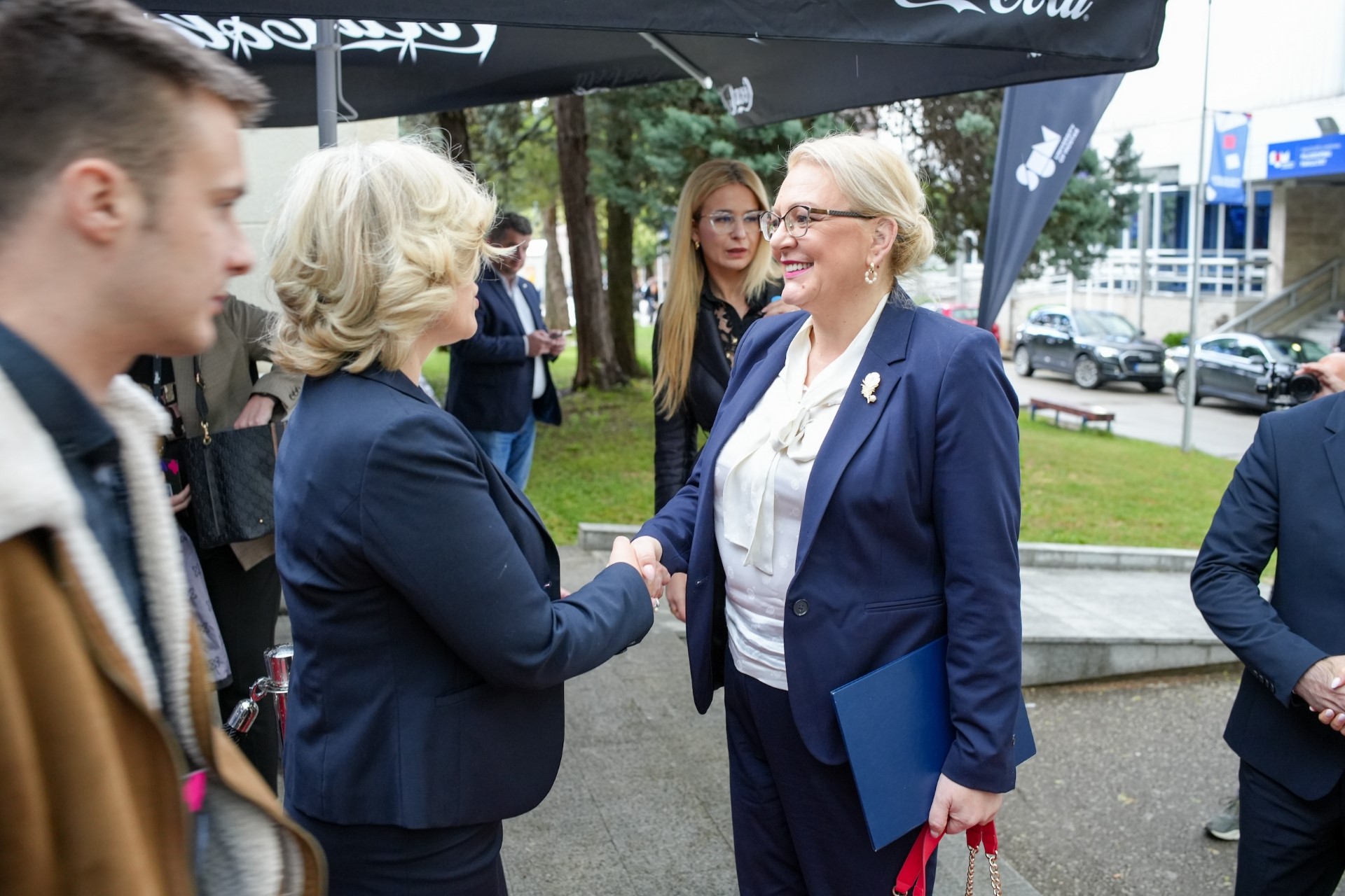thumbnail_Fotografija_1_-_Bradara_otvorila_konferenciju_o_digitalnoj_transformaciji_i_umjetnoj_inteligenciji_MoStart.jpg
