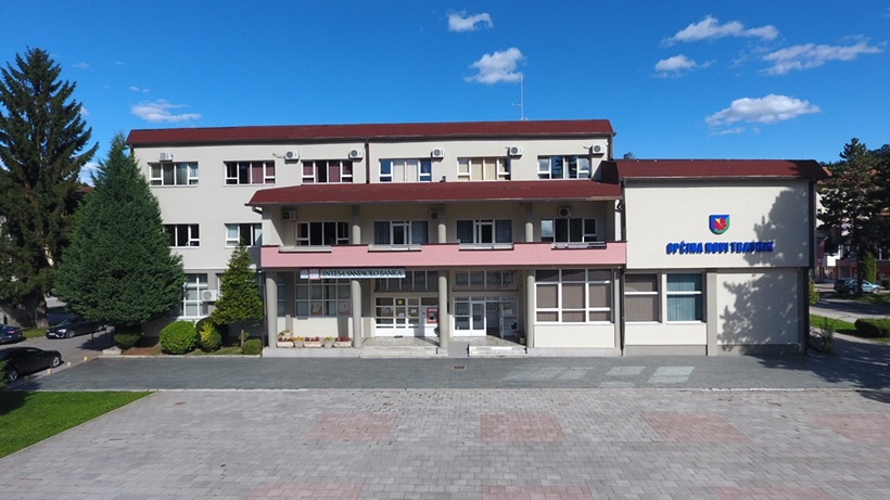 zgradaopcine.jpg